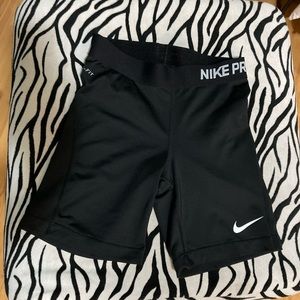 Sz XS Nike Pro Shorts